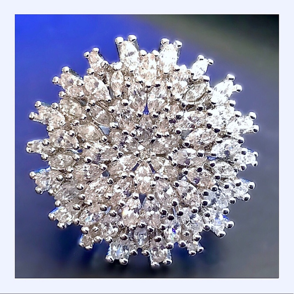925 SilverPlated White Sapphire Ring - Picture 5 of 7